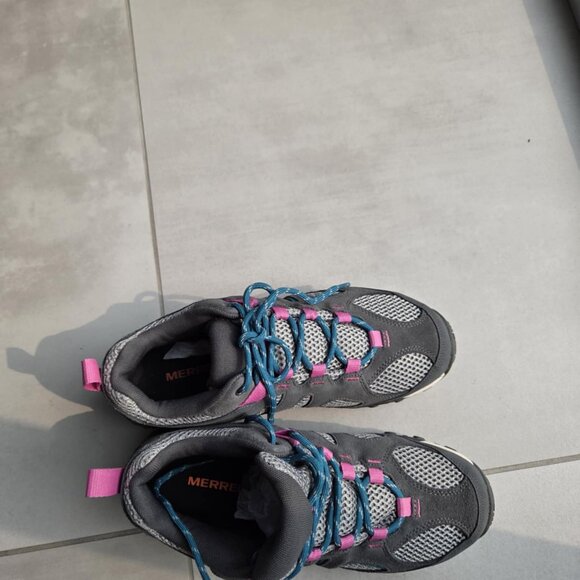 Merrell Yokota 2 Mid Waterproof Hiking - Brand New - Picture 3 of 7